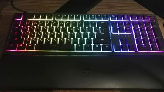 игровая клавиатура Razer Ornata V2